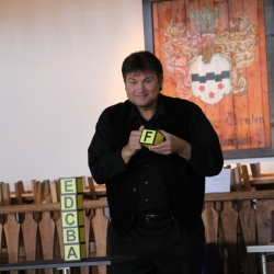 0199_20151004_1197413621